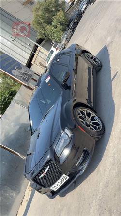 کرایسلەر 300